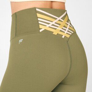 Fabletics Boost PowerHold Womens High-Waisted 7/8 Athletic Leggings Green XXL
